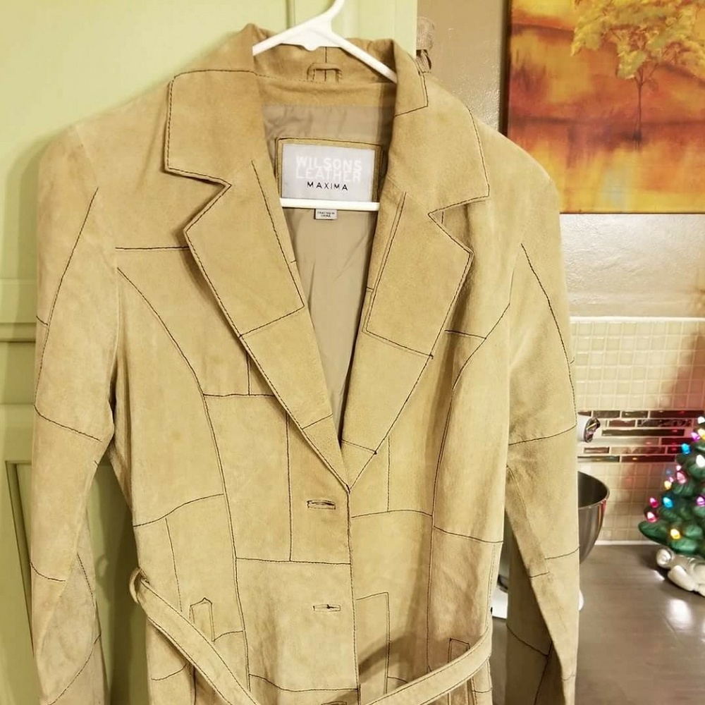 Women's leather coat, like new condition